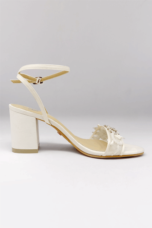 Calla - Image 6